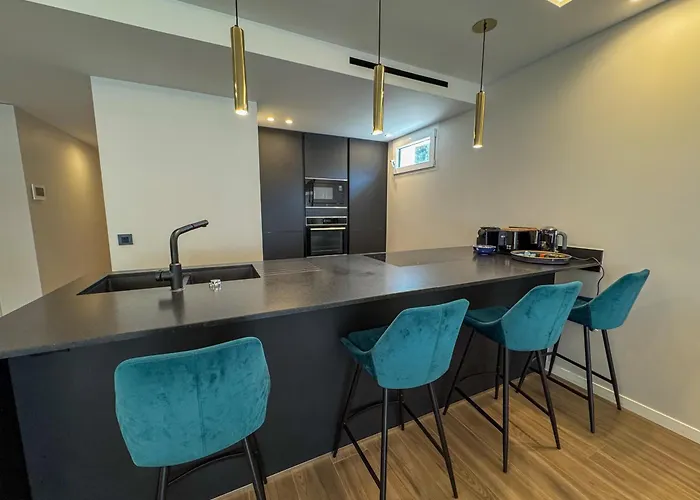 Lägenhet Luxury Equinox 3 Bedrooms