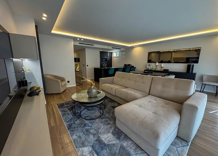 Luxury Equinox 3 Bedrooms Lägenhet