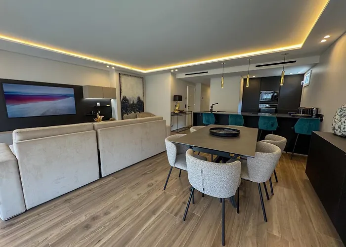 Luxury Equinox 3 Bedrooms * Cannes