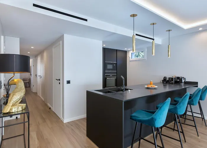 Luxury Equinox 3 Bedrooms Apartman Cannes